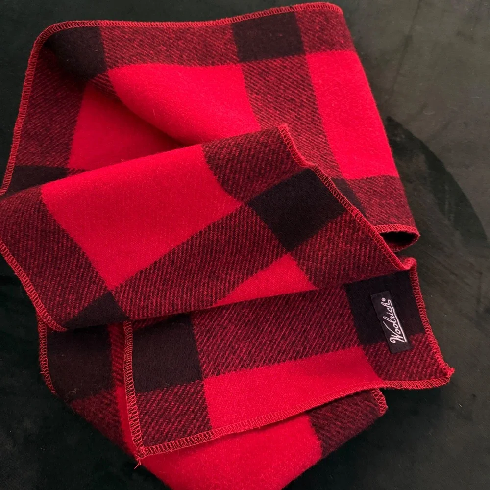 Woolrich Buffalo Plaid Scarf Red‎ Black Check Wool Blend Winter Neckwear
